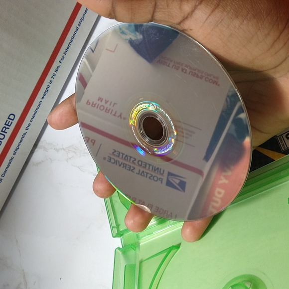 NBA2K19 VIDEO GAME - Picture 4 of 6